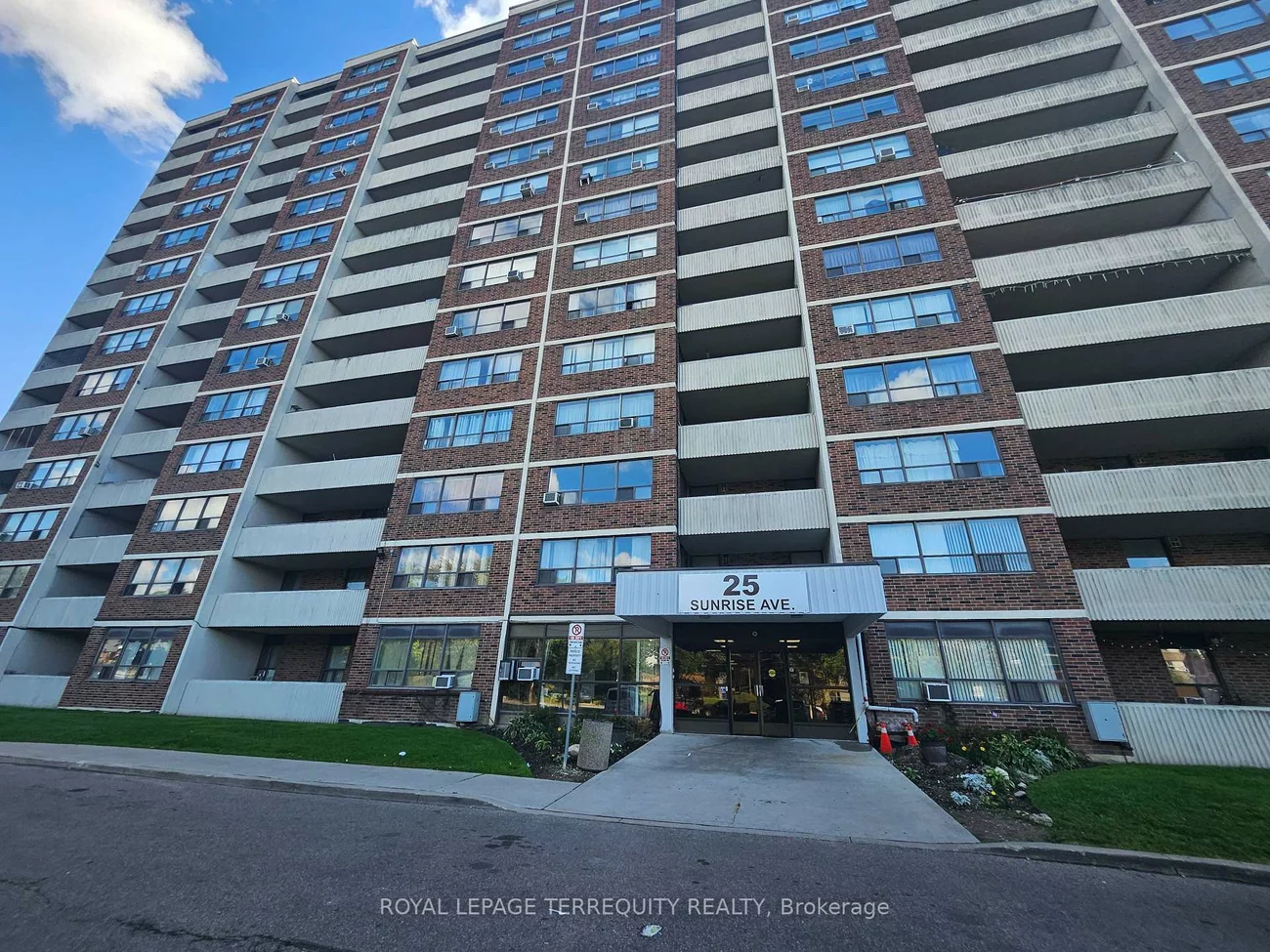 25, Sunrise, Victoria Village, Toronto