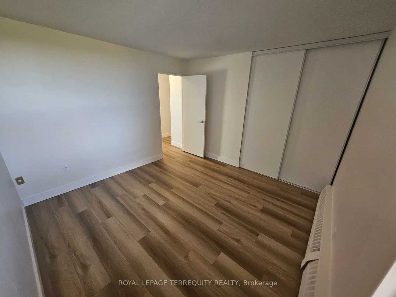 25, Sunrise, Victoria Village, Toronto