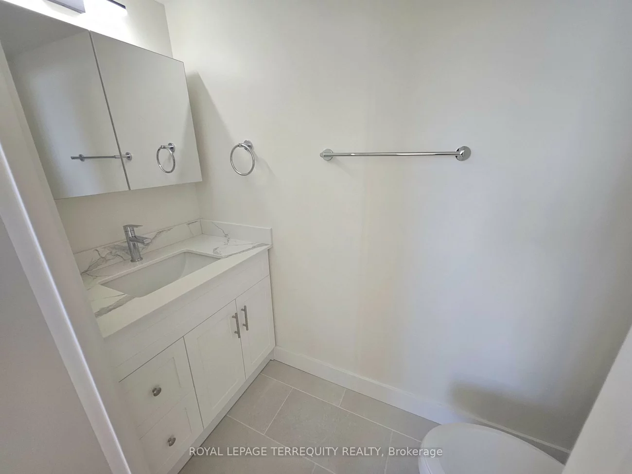 25, Sunrise, Victoria Village, Toronto