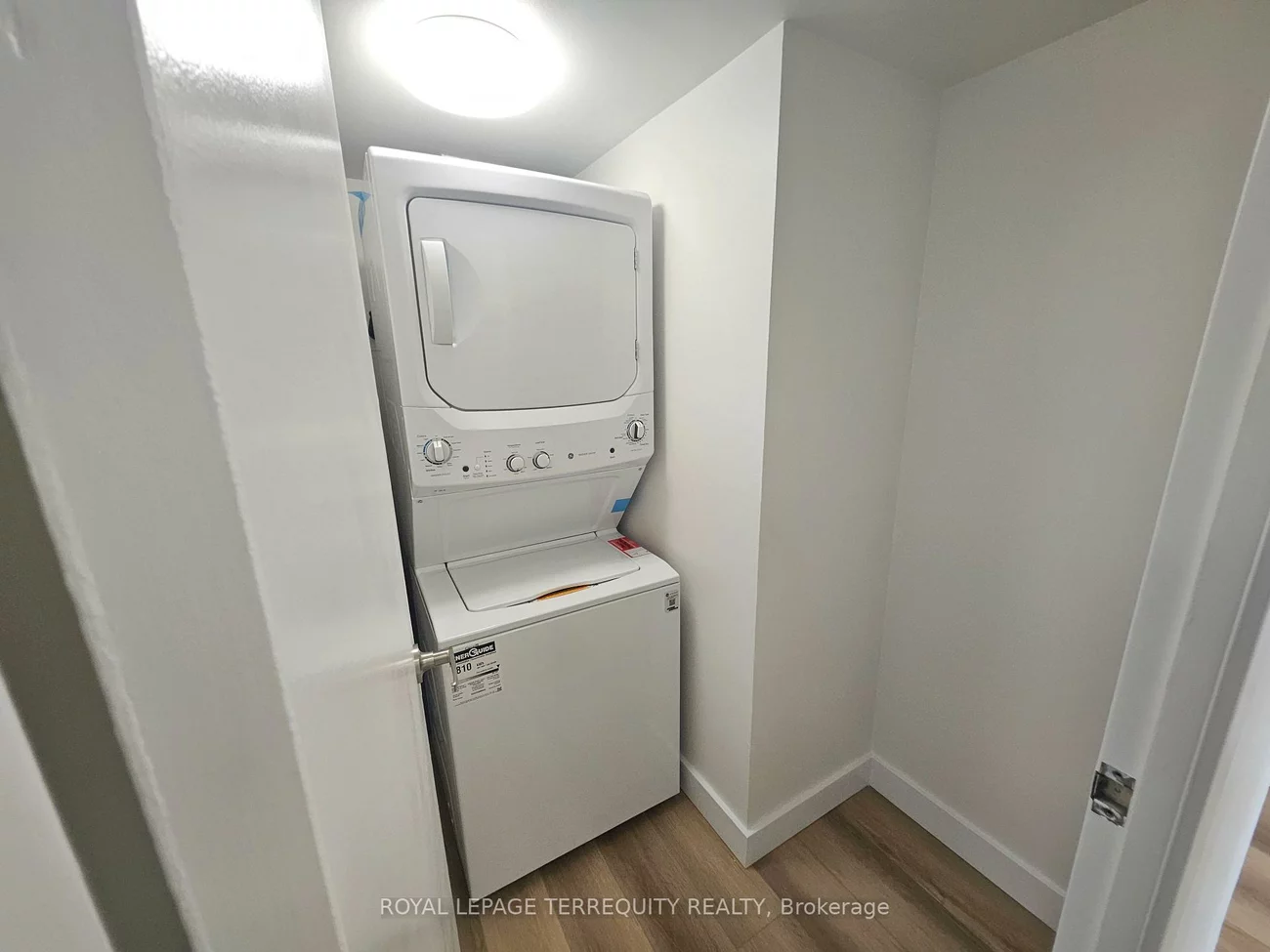 25, Sunrise, Victoria Village, Toronto