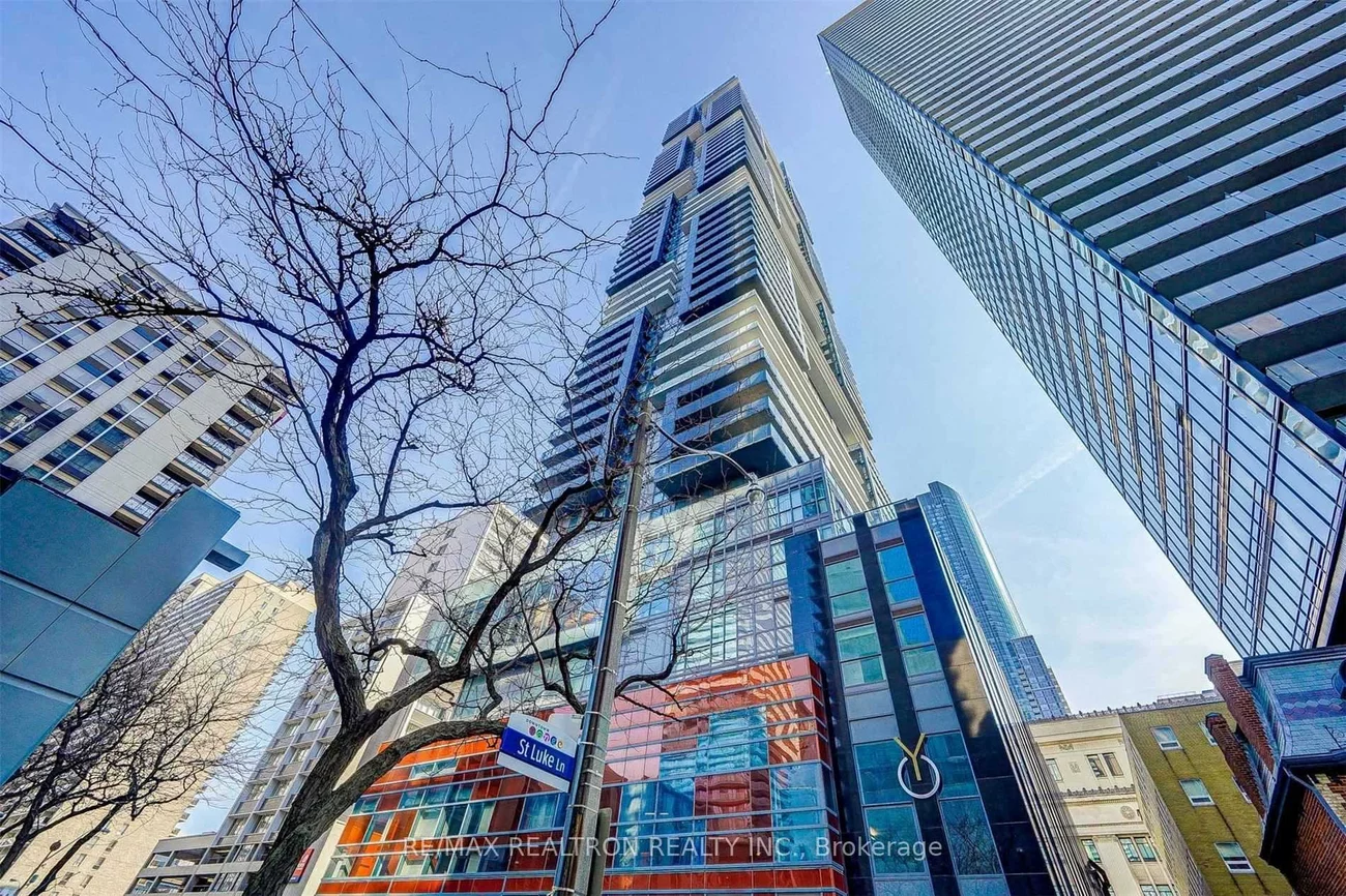 7, Grenville, Bay Street Corridor, Toronto