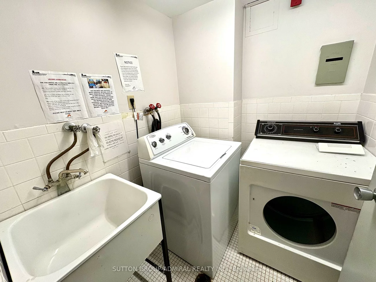 135, Antibes, Westminster-Branson, Toronto