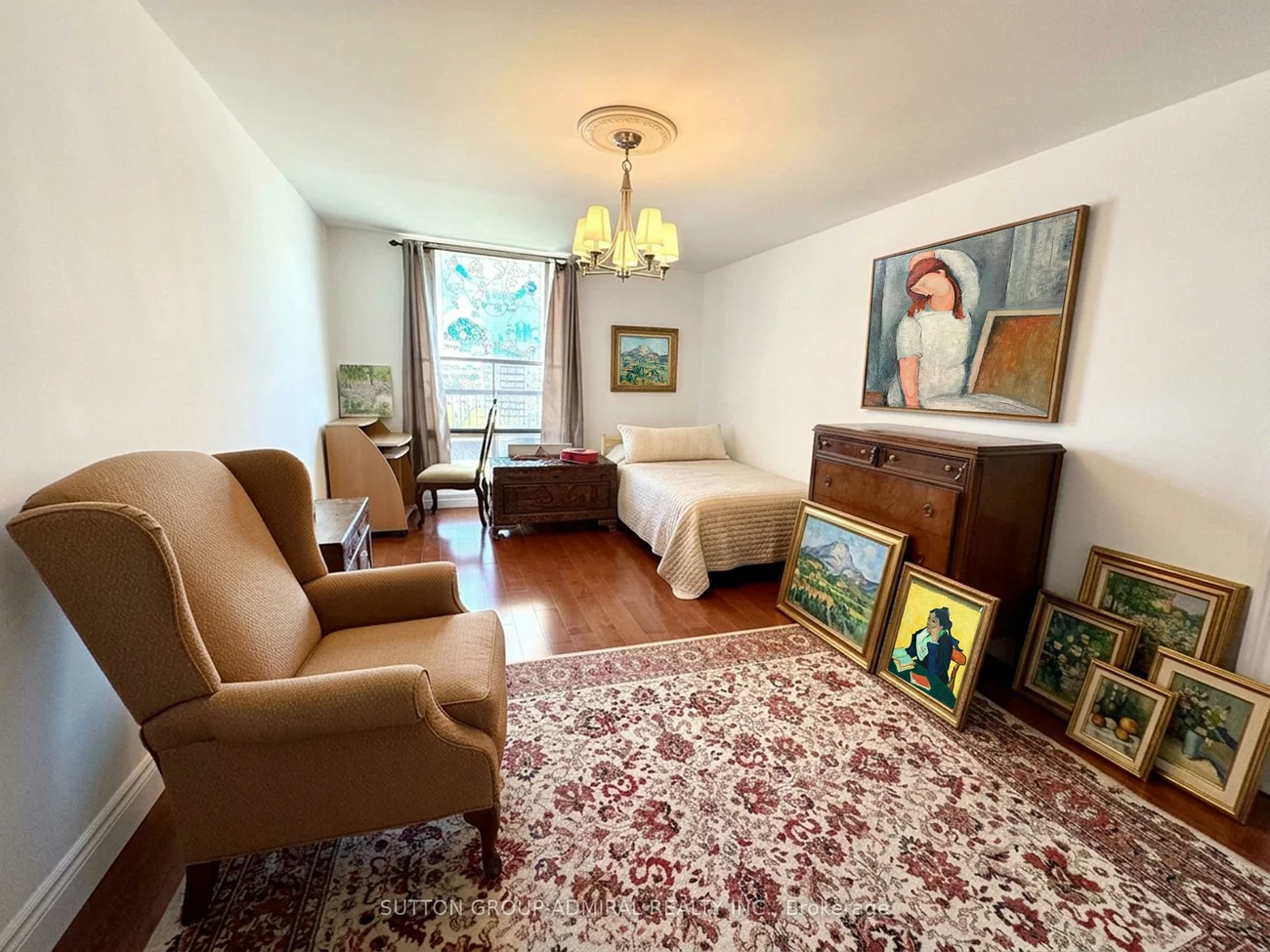 135, Antibes, Westminster-Branson, Toronto