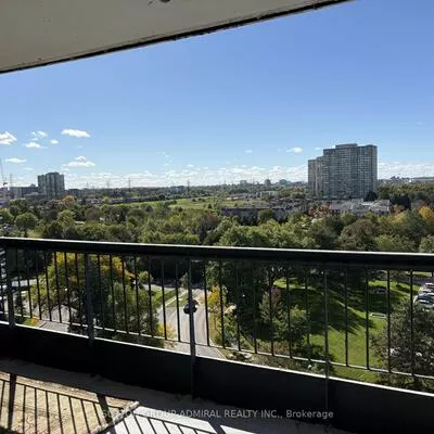 135, Antibes, Westminster-Branson, Toronto