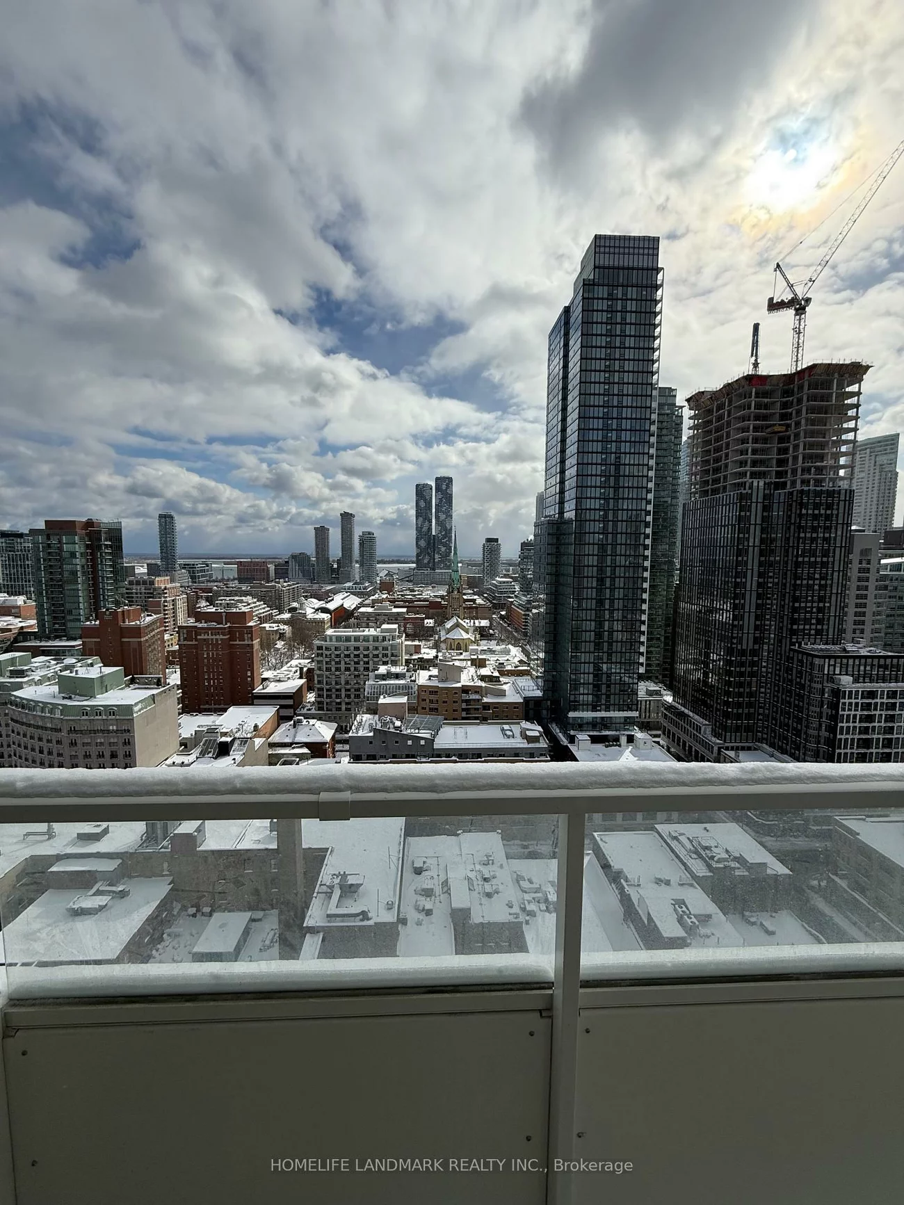 88, Queen, Church-Yonge Corridor, Toronto