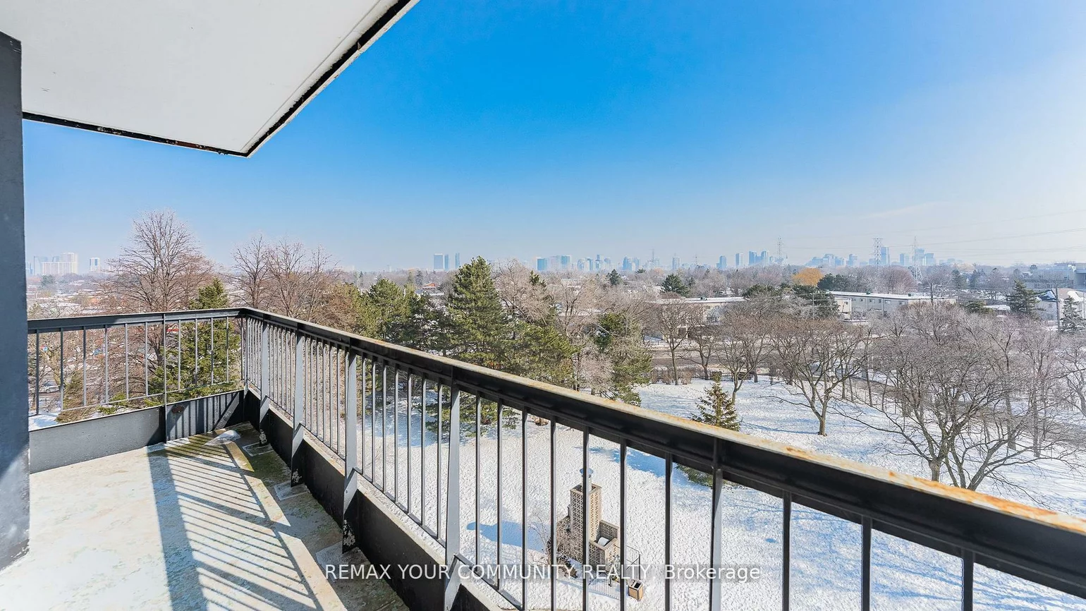 115, Antibes, Westminster-Branson, Toronto