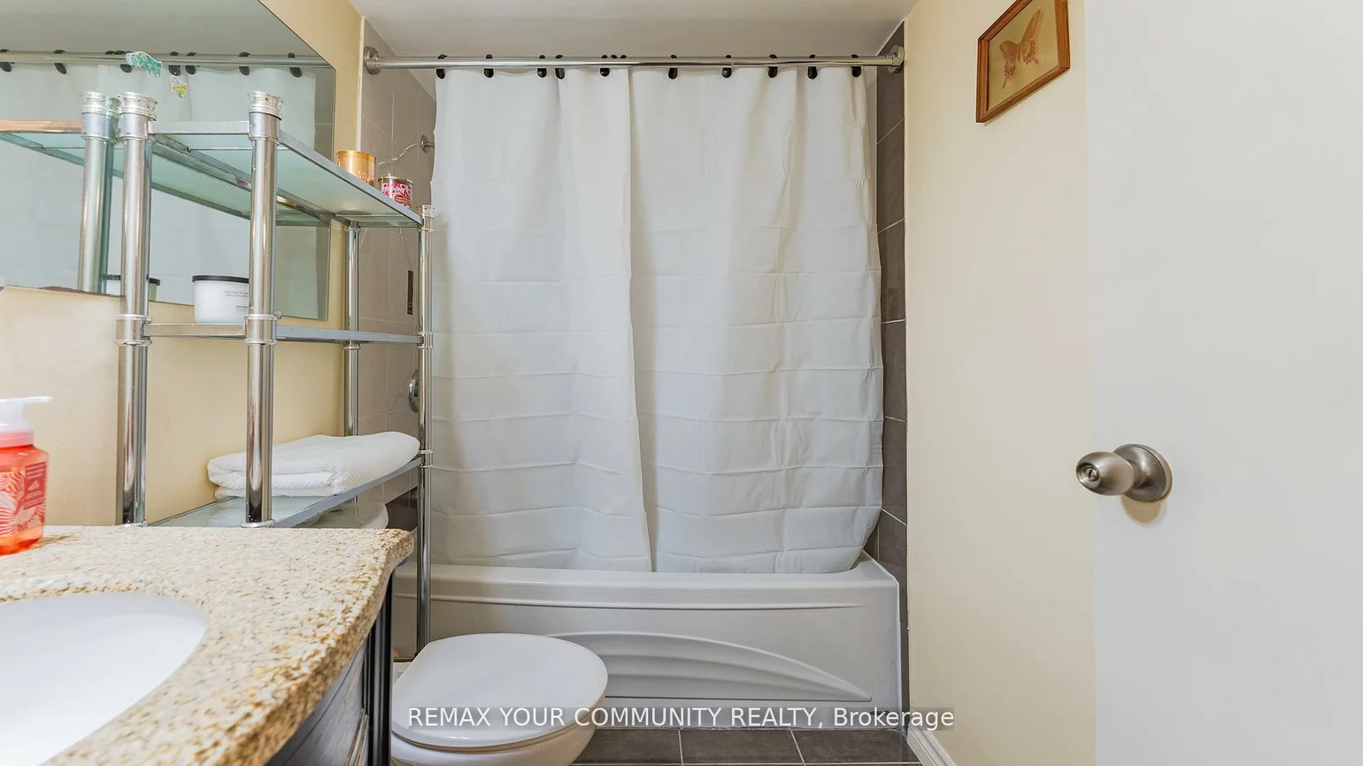 115, Antibes, Westminster-Branson, Toronto
