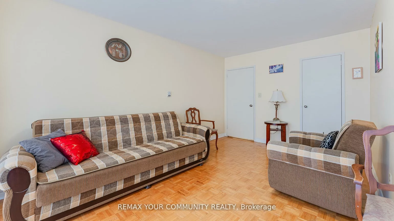 115, Antibes, Westminster-Branson, Toronto