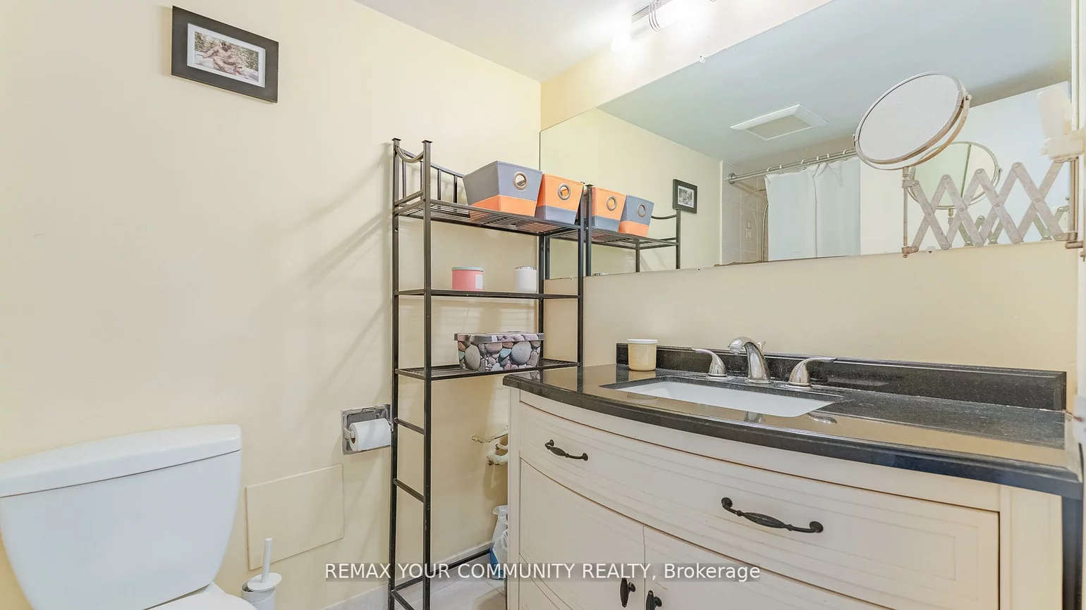 115, Antibes, Westminster-Branson, Toronto