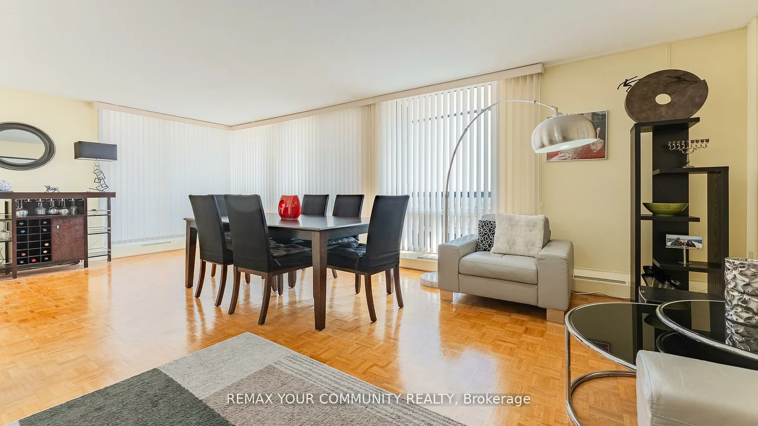 115, Antibes, Westminster-Branson, Toronto