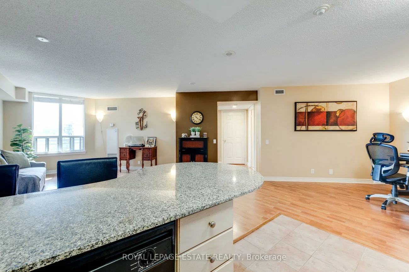 1720, Eglinton, Victoria Village, Toronto