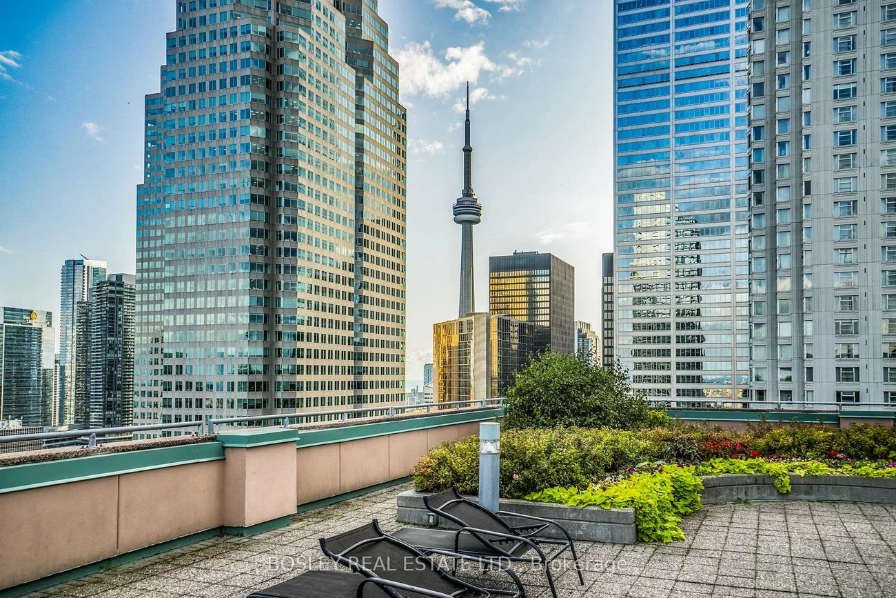 7, King, Church-Yonge Corridor, Toronto