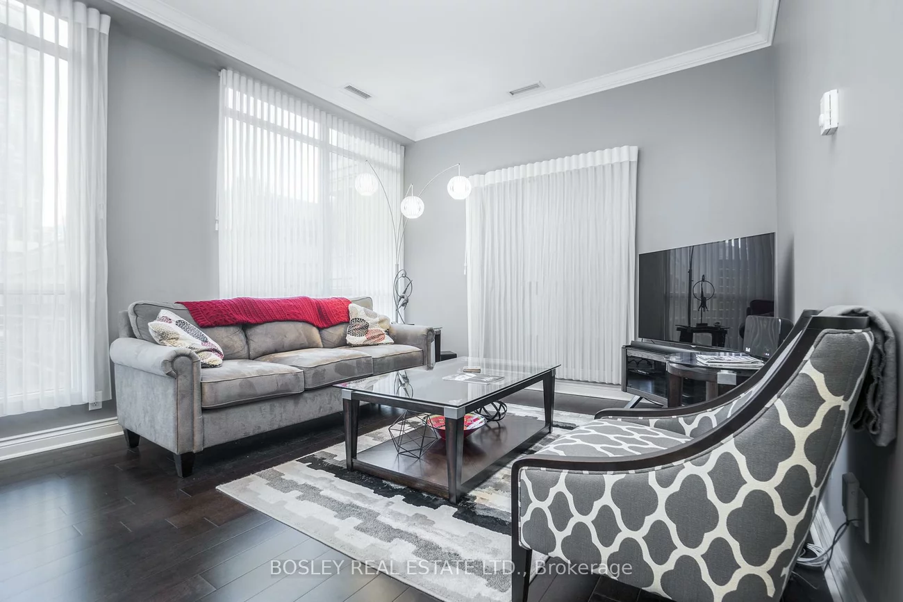 7, King, Church-Yonge Corridor, Toronto