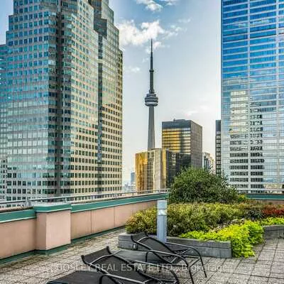 7, King, Church-Yonge Corridor, Toronto