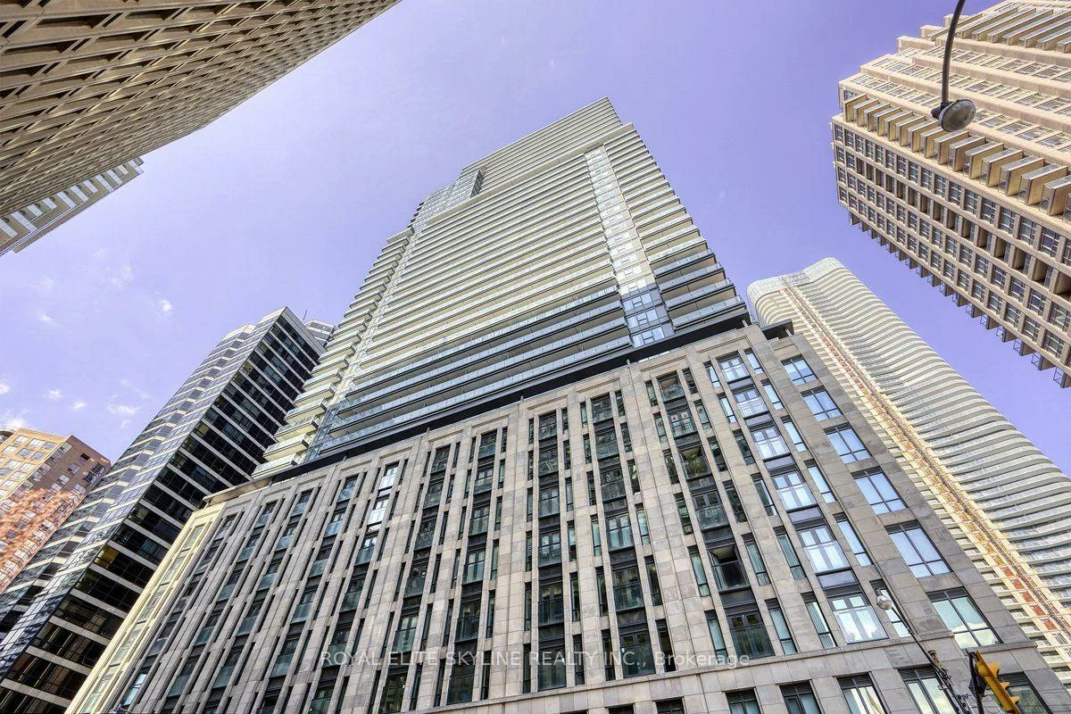 955, Bay, Bay Street Corridor, Toronto
