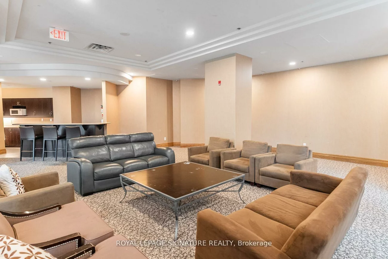 5508, Yonge, Willowdale West, Toronto