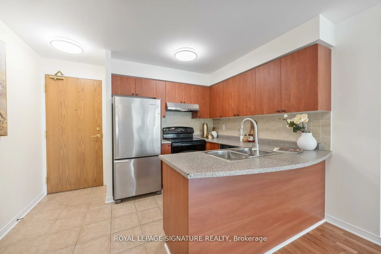 5508, Yonge, Willowdale West, Toronto