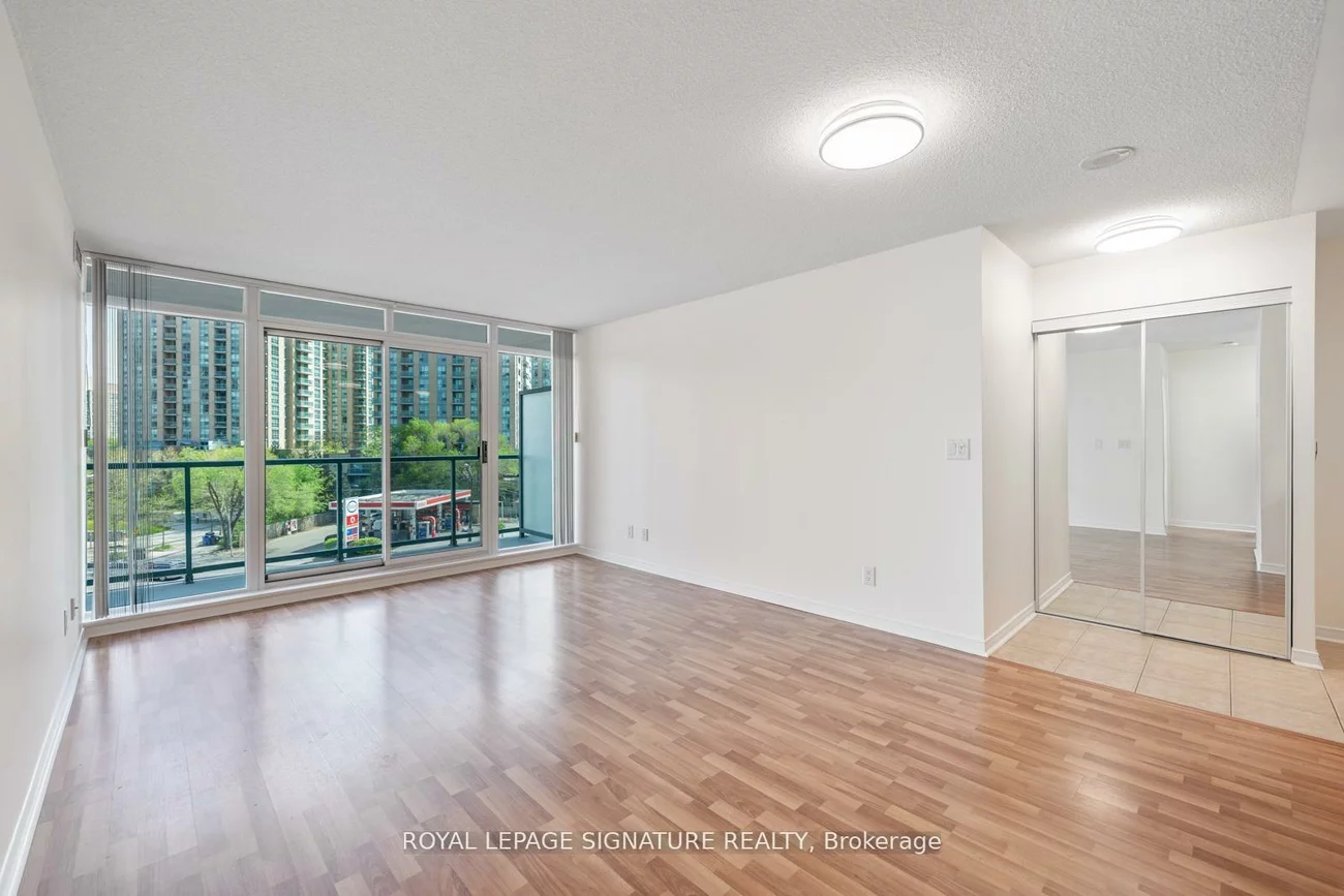 5508, Yonge, Willowdale West, Toronto