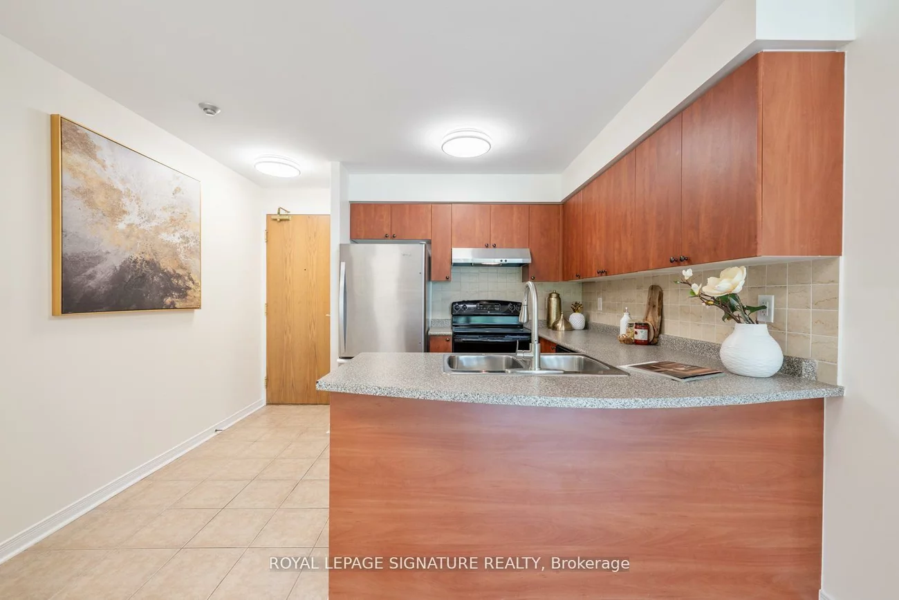 5508, Yonge, Willowdale West, Toronto
