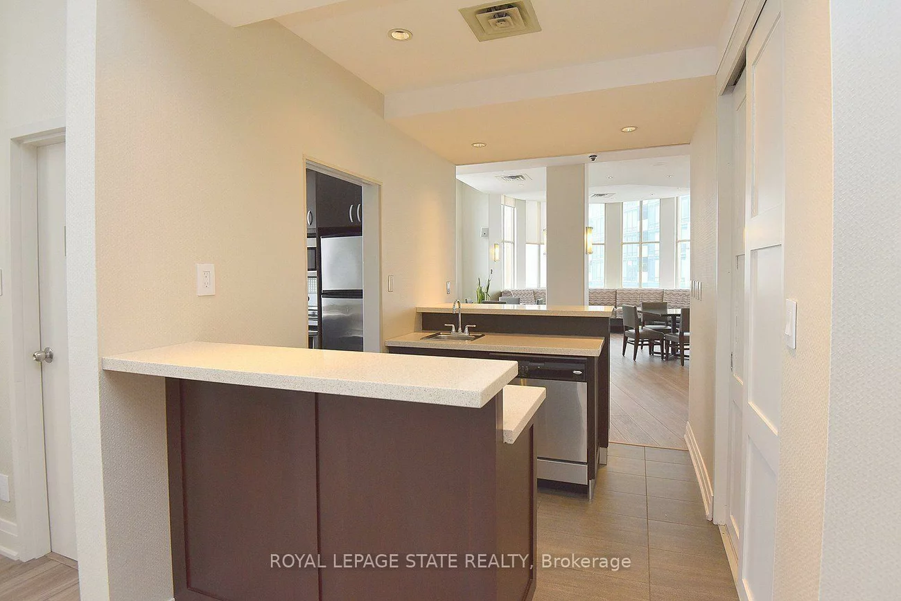 25, The Esplanade, Waterfront Communities C8, Toronto