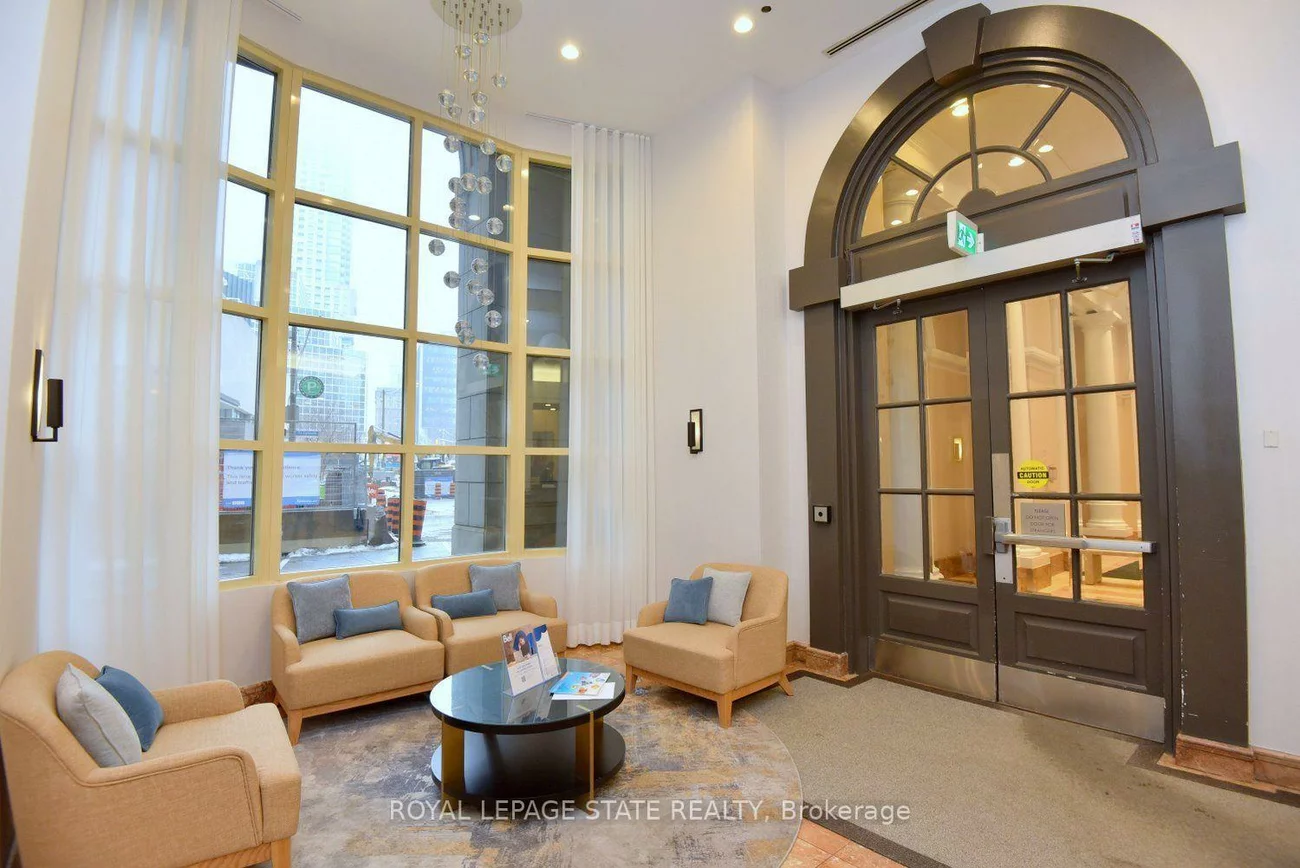 25, The Esplanade, Waterfront Communities C8, Toronto