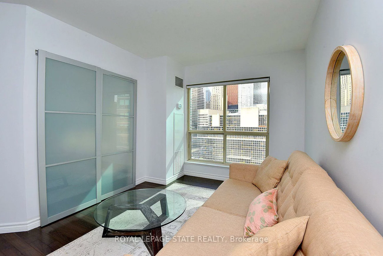 25, The Esplanade, Waterfront Communities C8, Toronto
