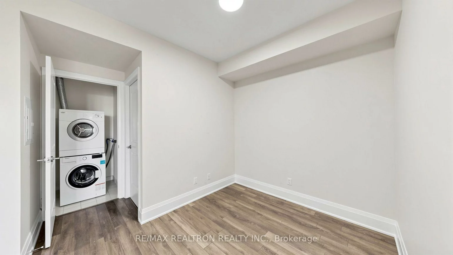100, Harrison Garden, Willowdale East, Toronto