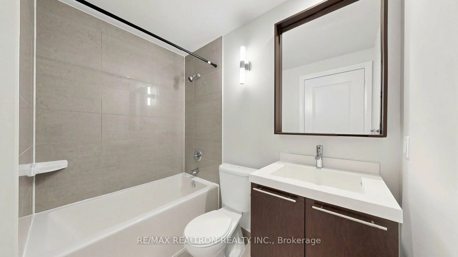 100, Harrison Garden, Willowdale East, Toronto