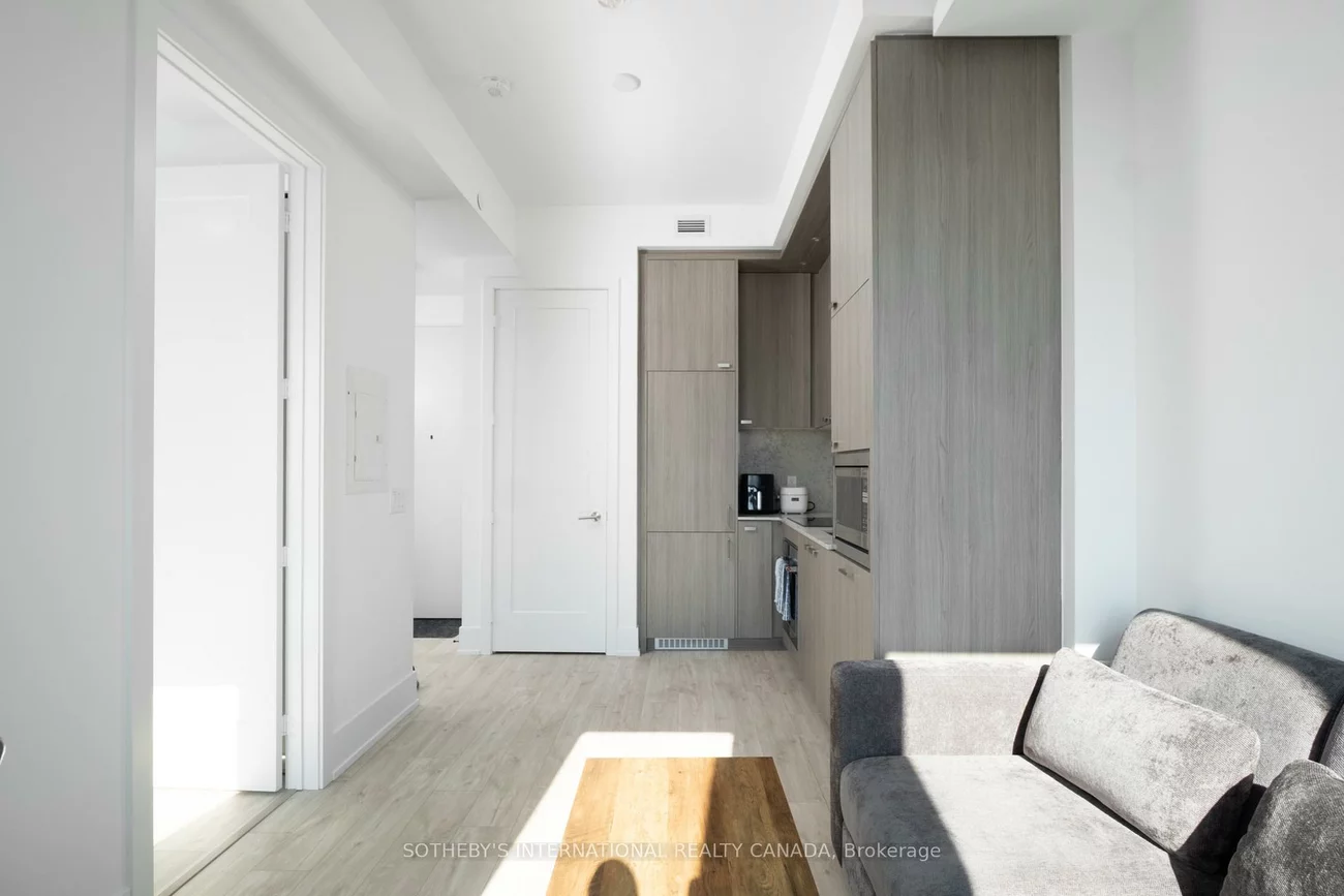 115, Denison, Kensington-Chinatown, Toronto