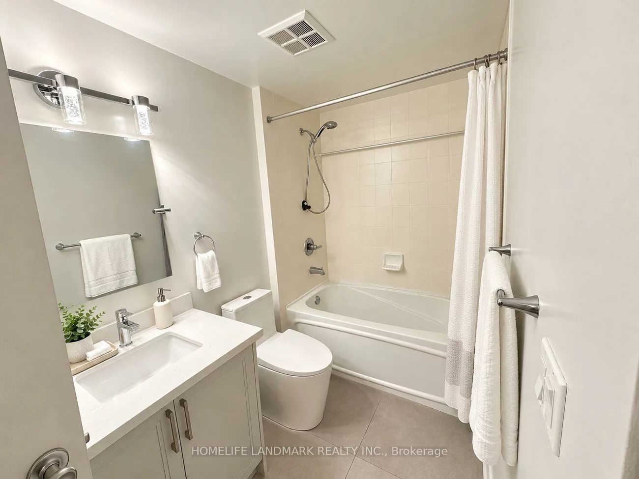 38, Kenaston, Bayview Village, Toronto