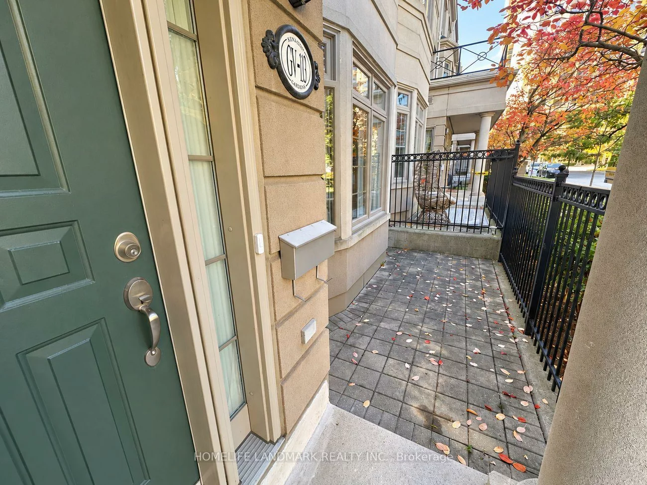 38, Kenaston, Bayview Village, Toronto