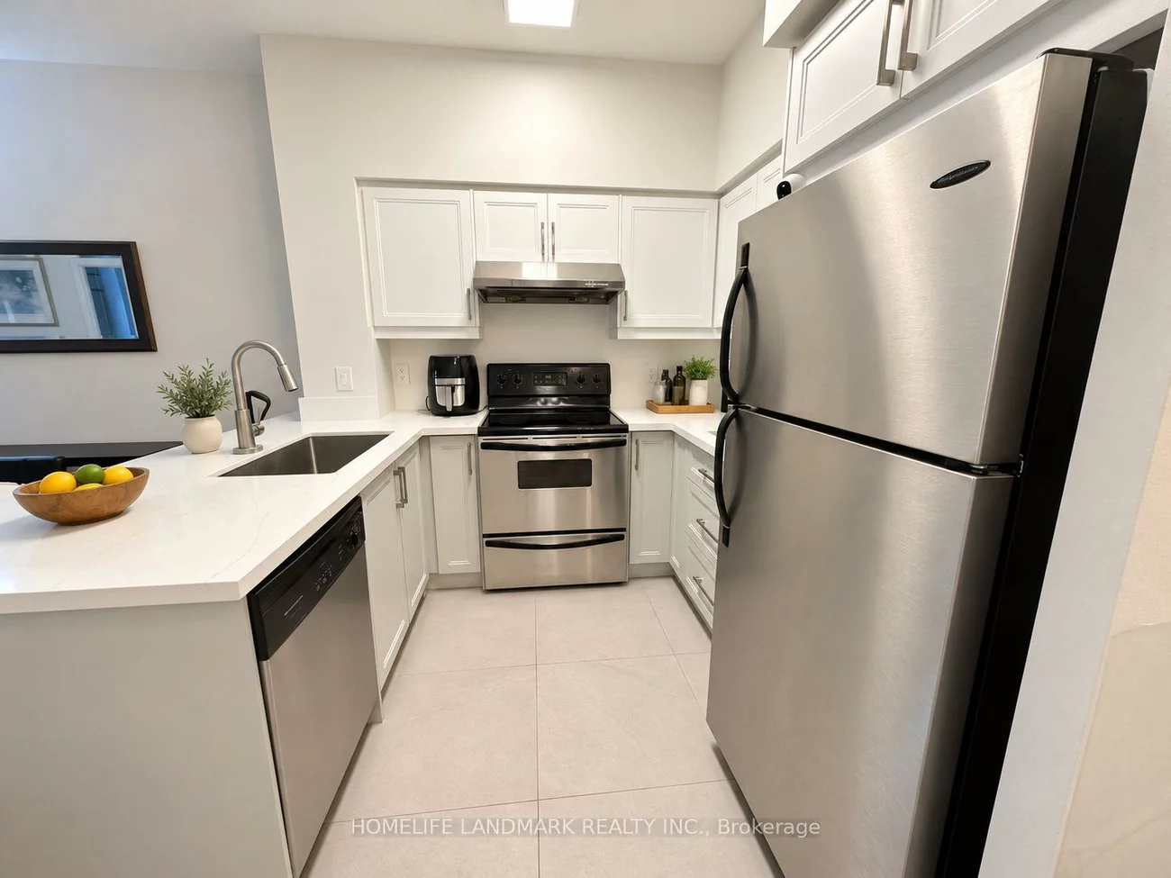 38, Kenaston, Bayview Village, Toronto