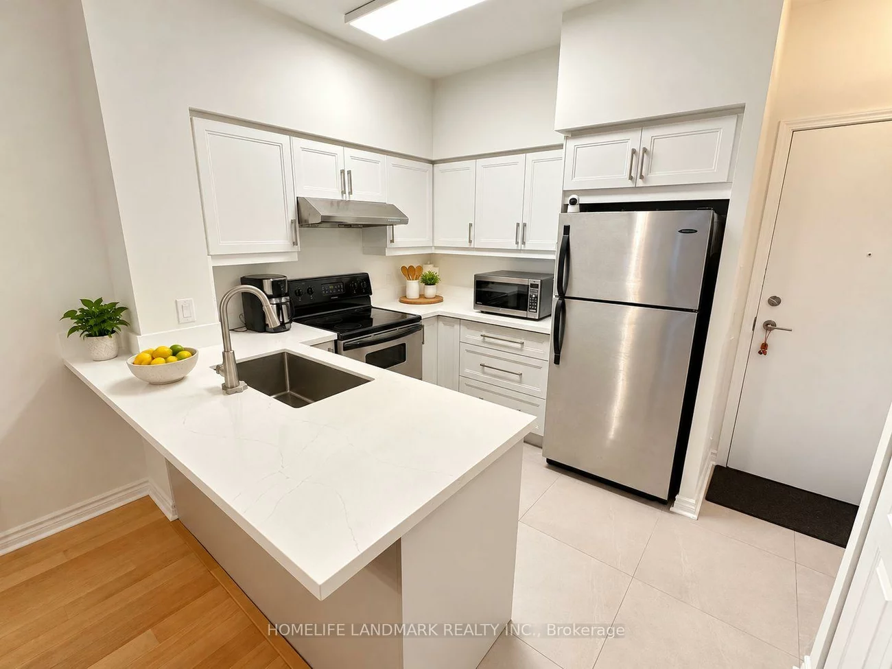 38, Kenaston, Bayview Village, Toronto