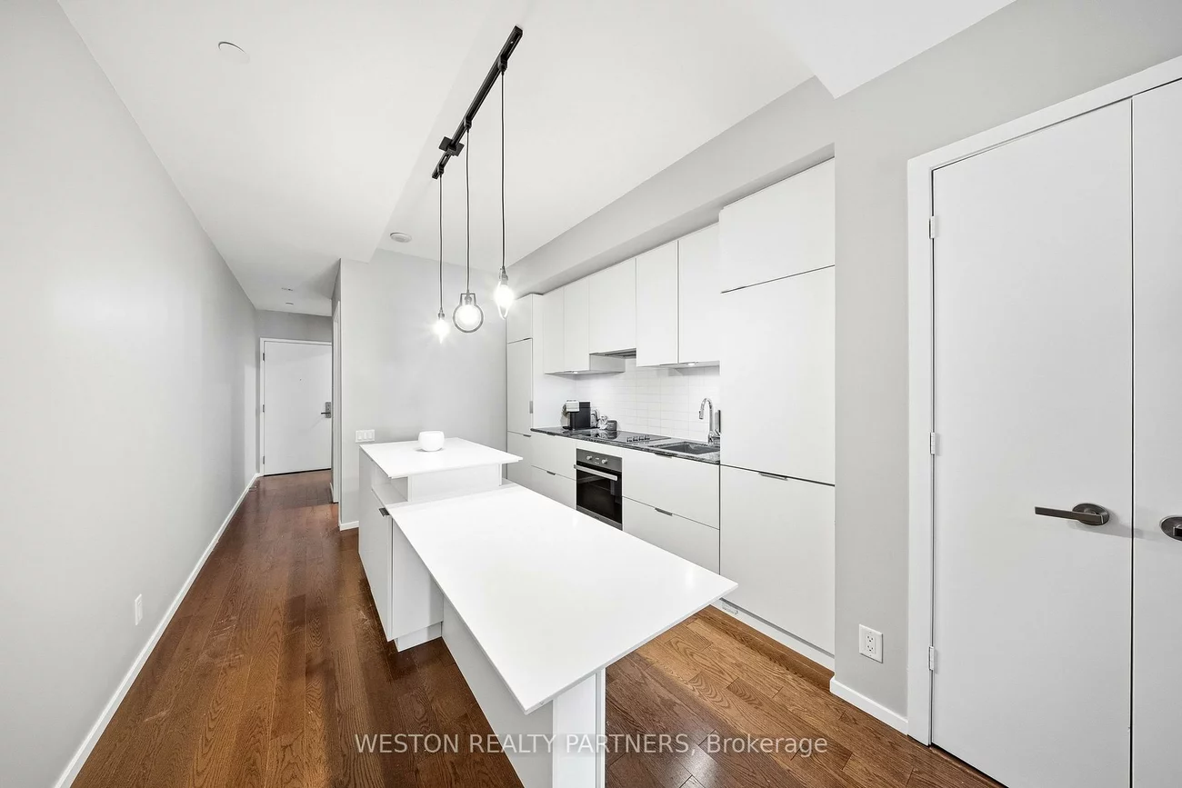 5, St Joseph, Bay Street Corridor, Toronto