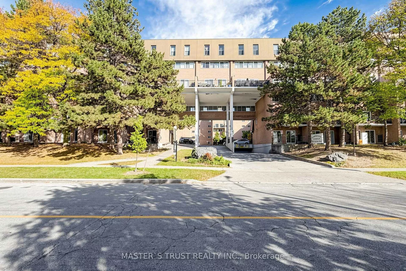165, Cherokee, Pleasant View, Toronto
