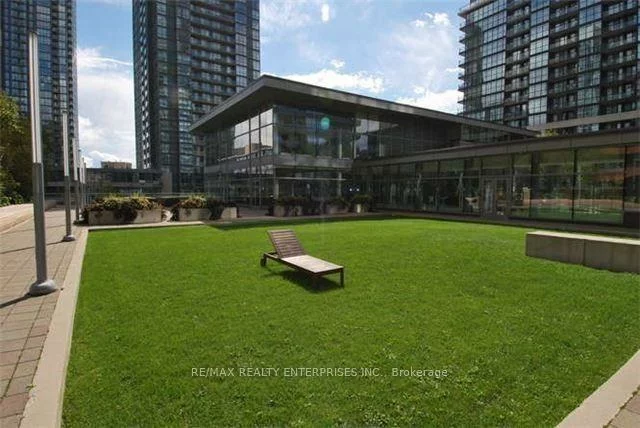 25, Telegram, Waterfront Communities C1, Toronto