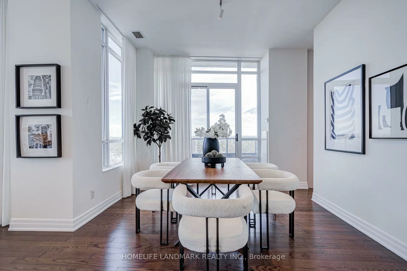 500, St Clair, Humewood-Cedarvale, Toronto