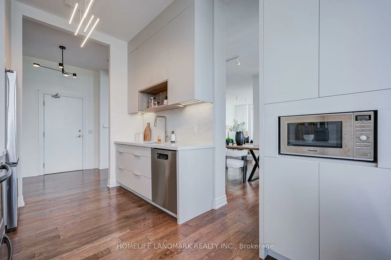 500, St Clair, Humewood-Cedarvale, Toronto