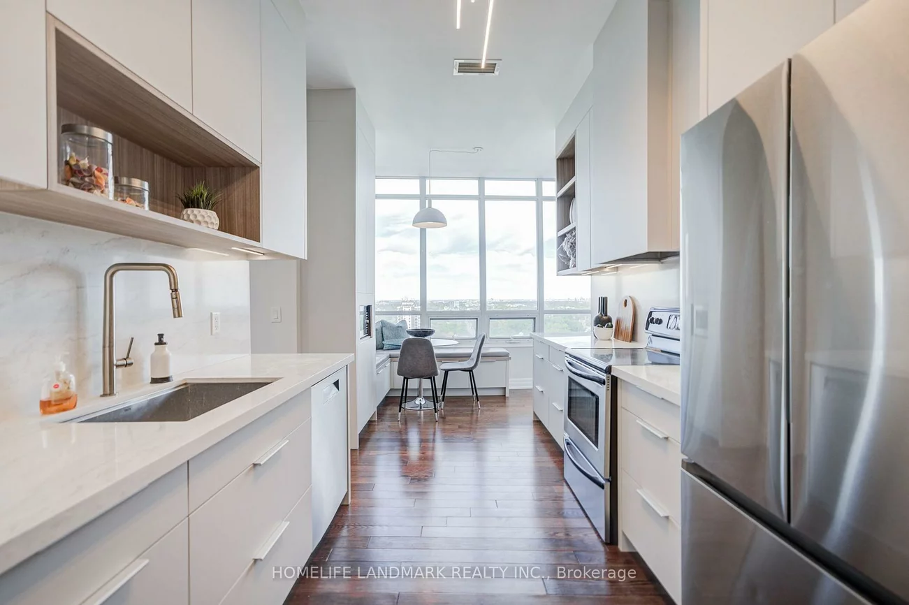 500, St Clair, Humewood-Cedarvale, Toronto