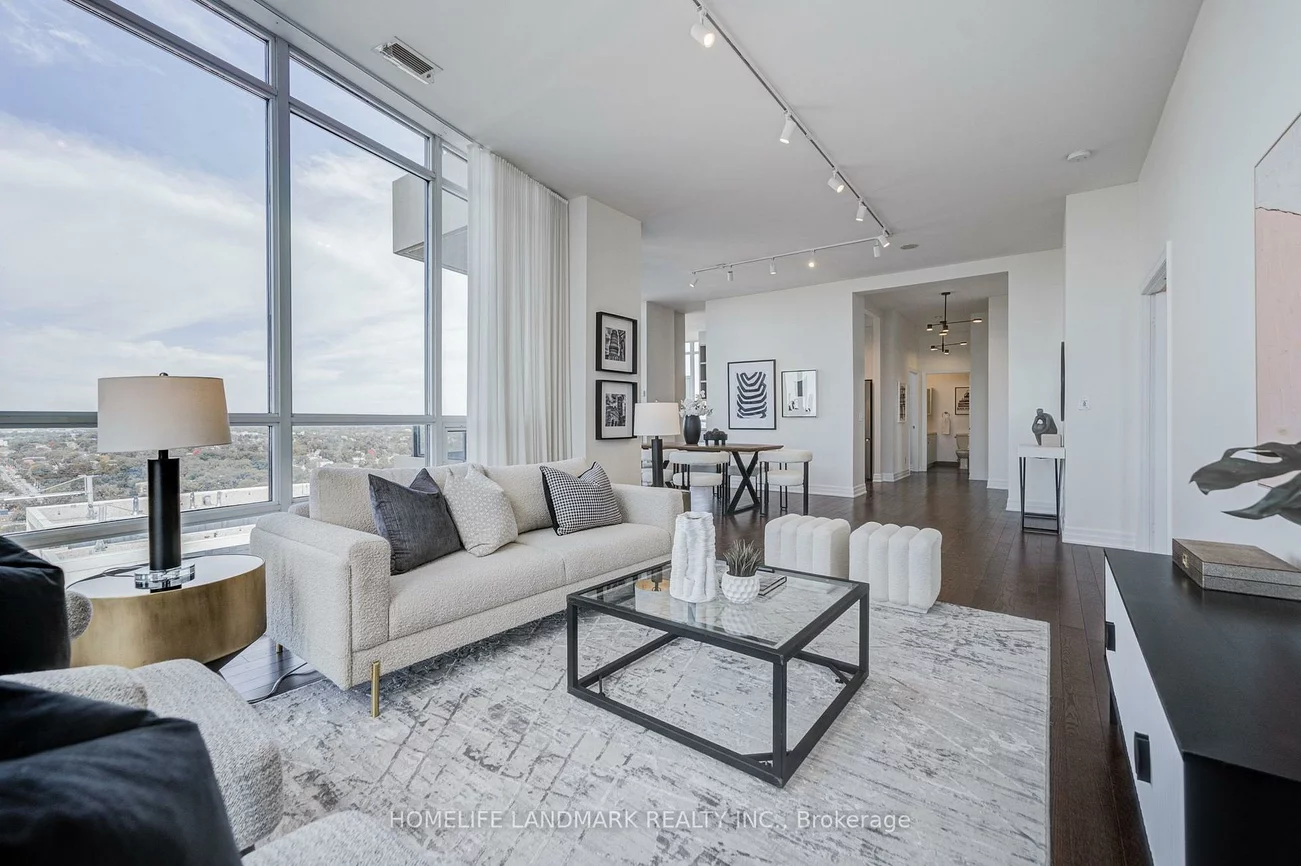 500, St Clair, Humewood-Cedarvale, Toronto