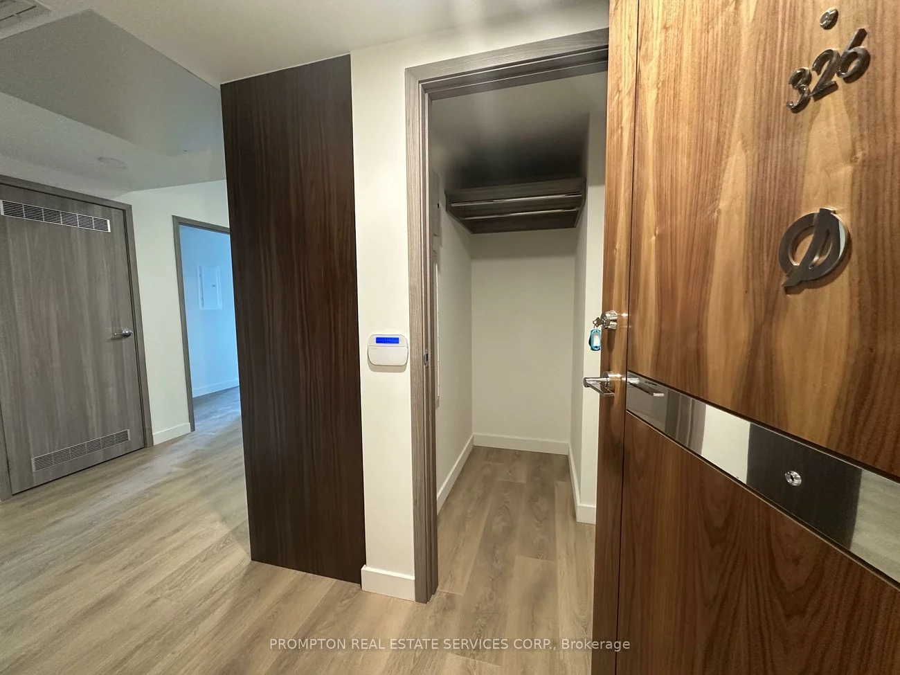 3, Concord Cityplace, Waterfront Communities C1, Toronto