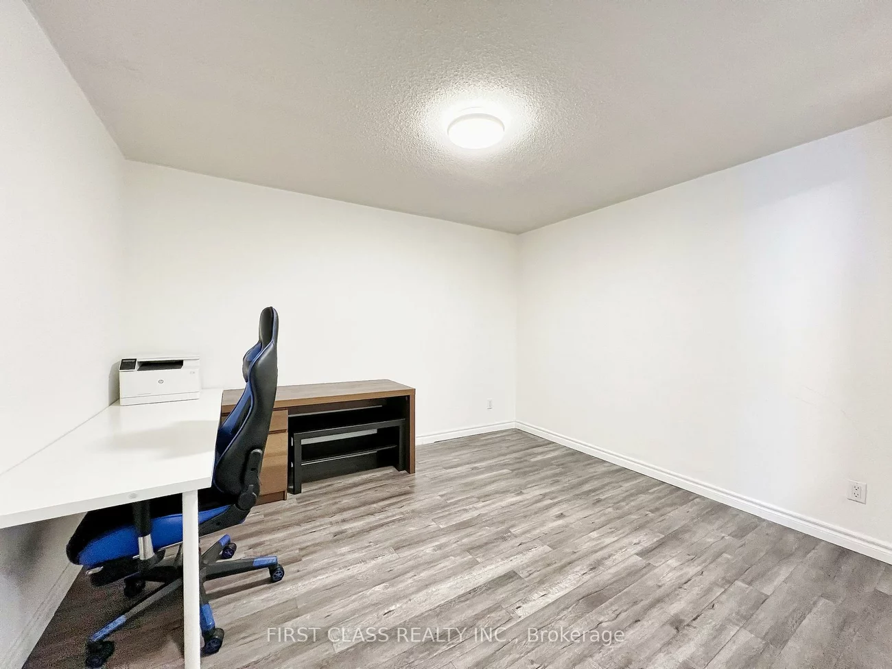 275, Bamburgh, Steeles, Toronto