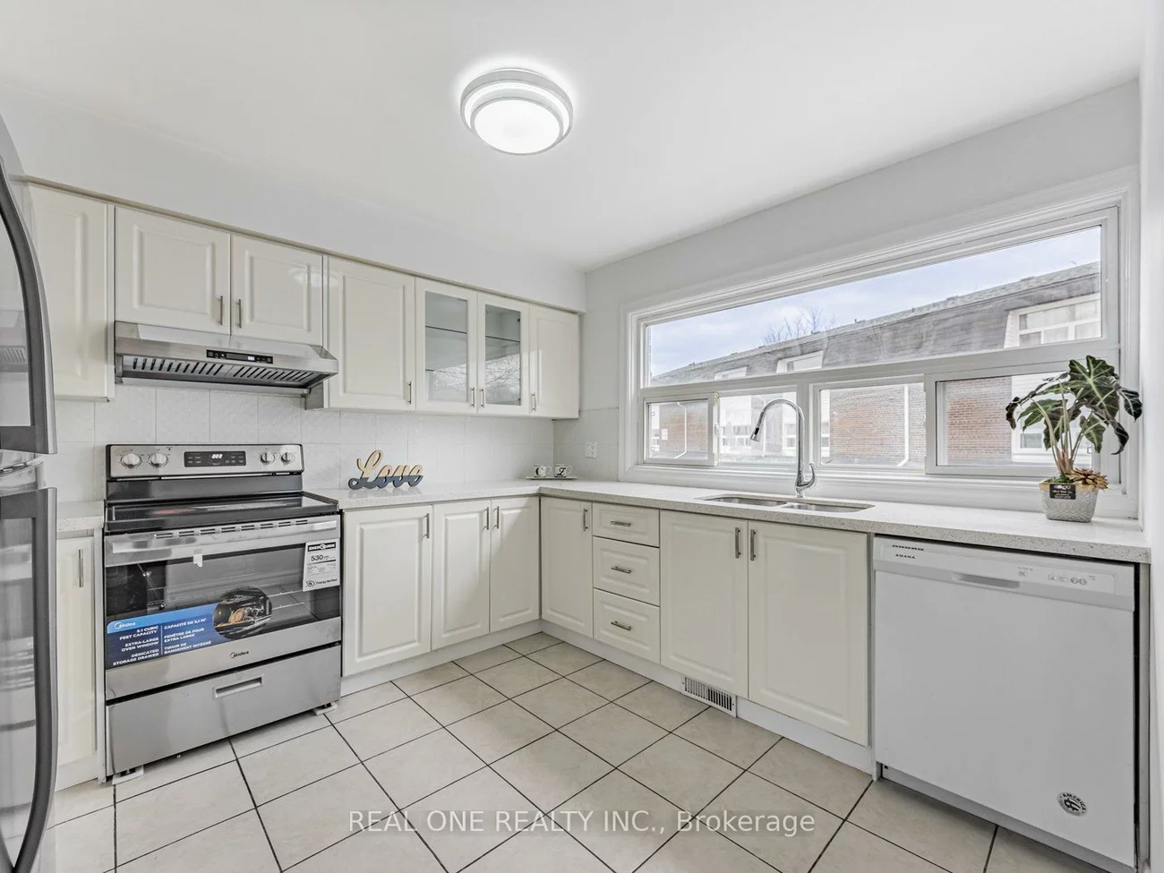 146, Purpledusk, Morningside, Toronto