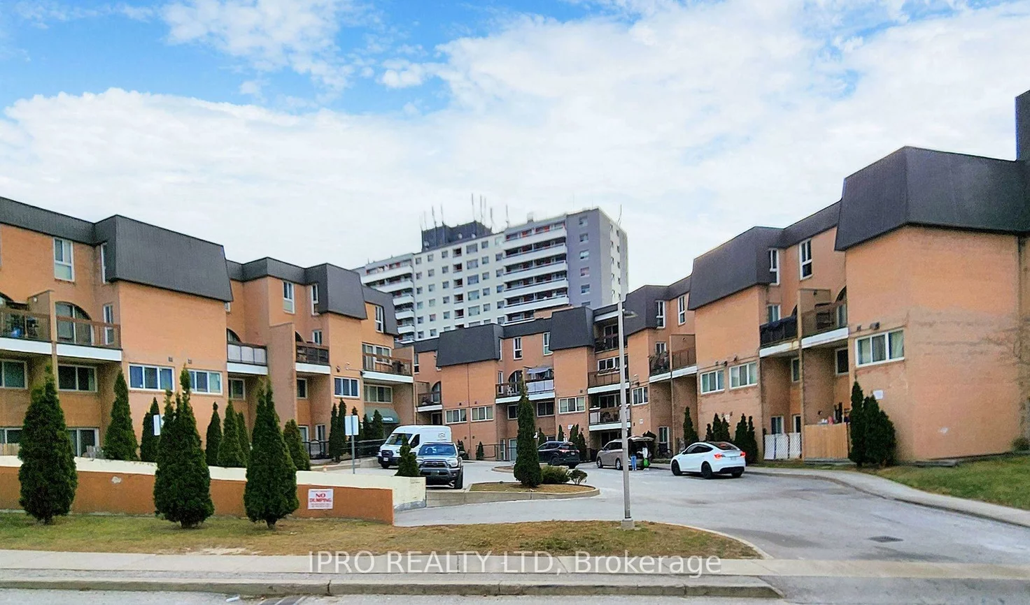 100, Mornelle, Morningside, Toronto