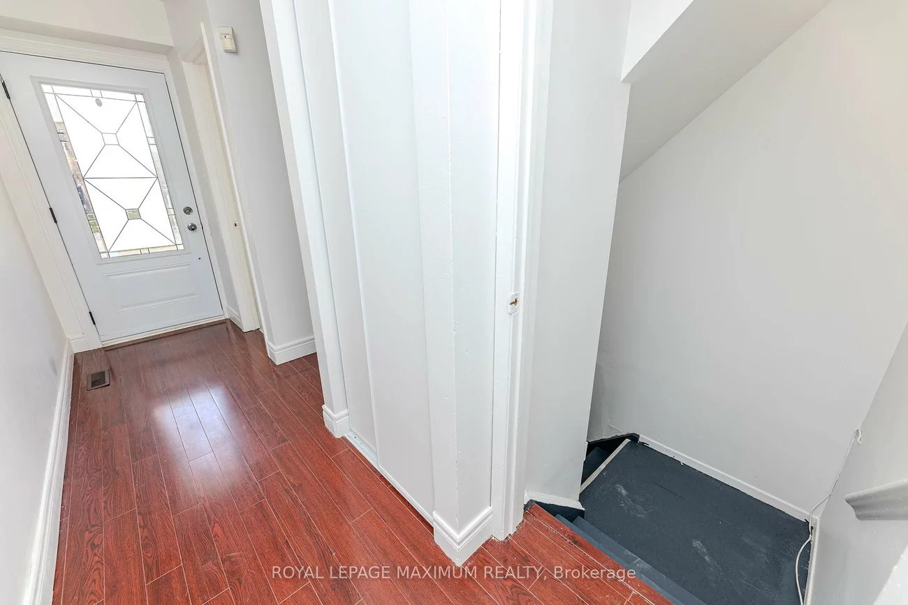 50, Blackwell, Malvern, Toronto
