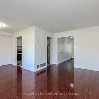 50, Blackwell, Malvern, Toronto