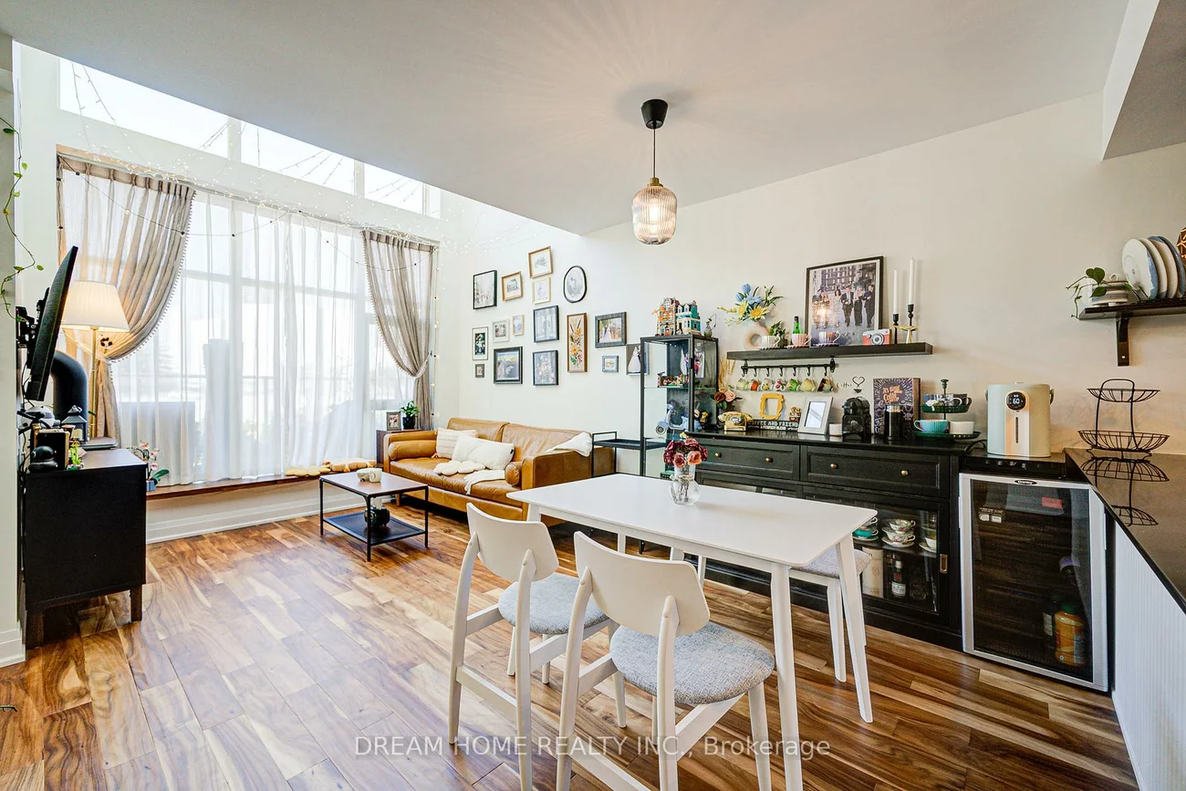 1, Town Centre, Bendale, Toronto