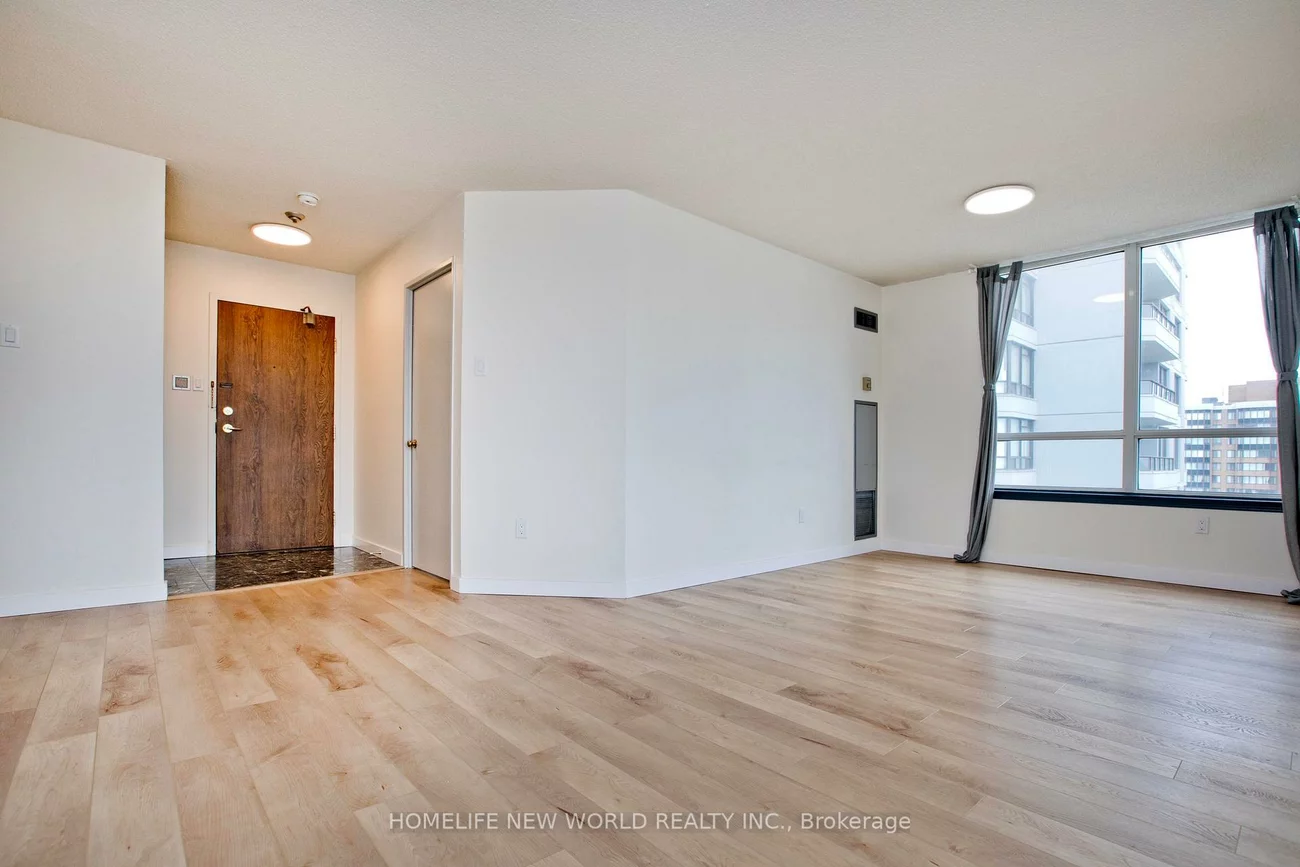 330, Alton Towers, Milliken, Toronto
