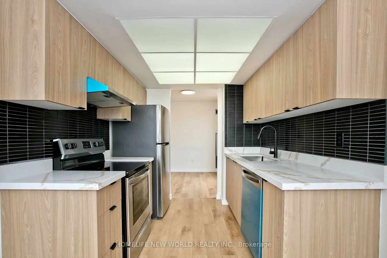 330, Alton Towers, Milliken, Toronto