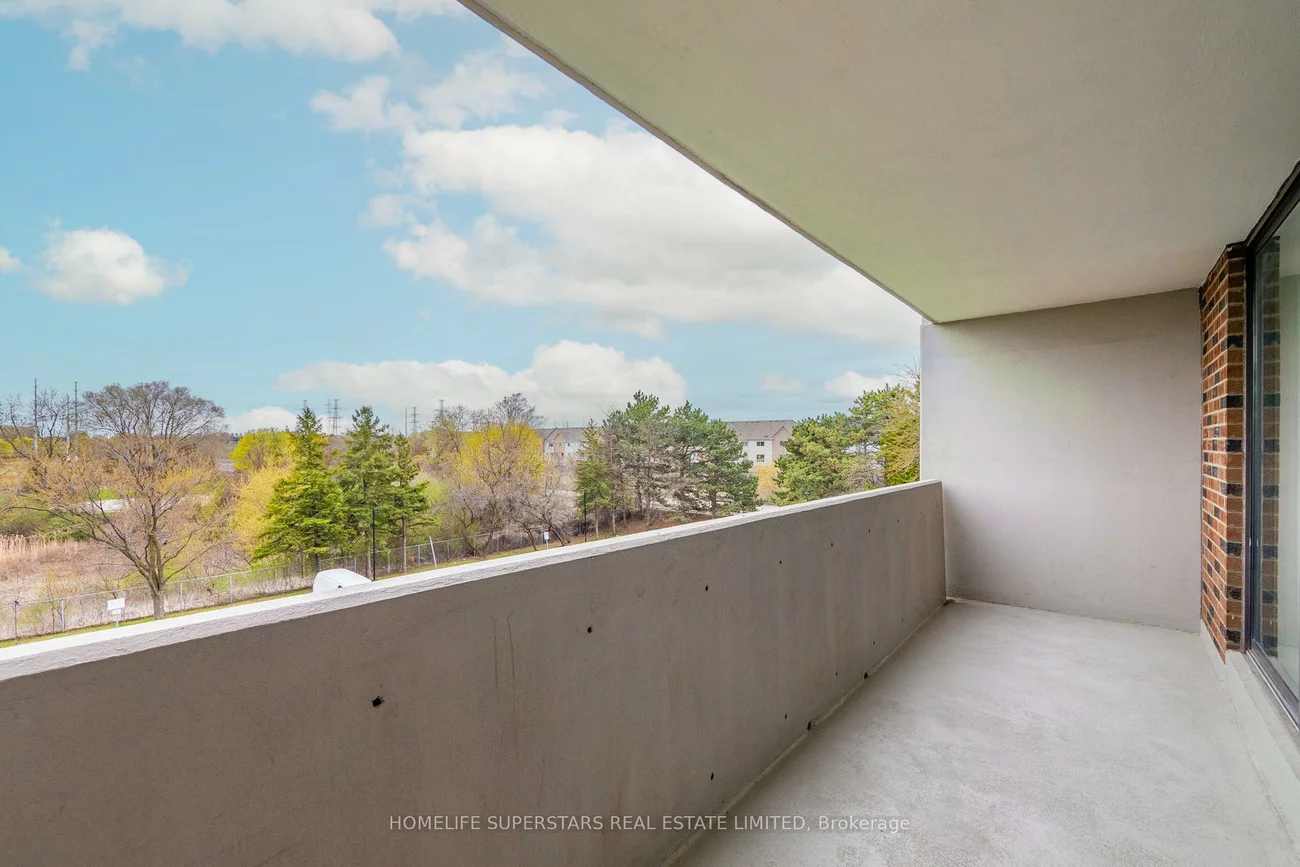 301, Prudential, Dorset Park, Toronto